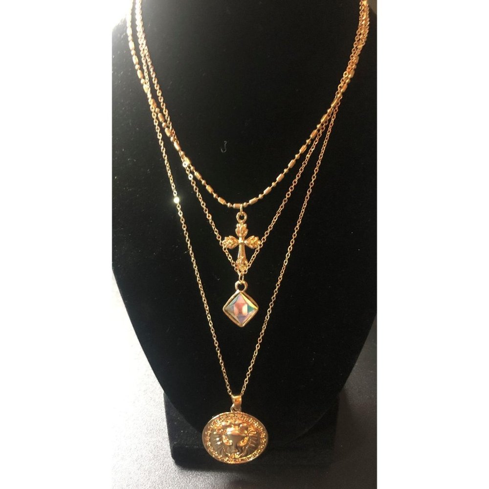 3 Tier Necklace Lion/Cross/Rhinestone